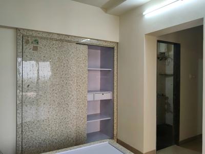 Bedroom Image of 690 Sq.ft 2 BHK Apartment / Flat for sale in The Atmosphere Phase 1, Mulund West Mumbai for Rs. 19900000