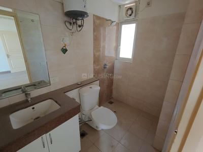 Bathroom Image of 1269 Sq.ft 2 BHK Apartment / Flat for sale in Gurgaon One 84, Sector 84 Gurgaon for Rs. 14500000