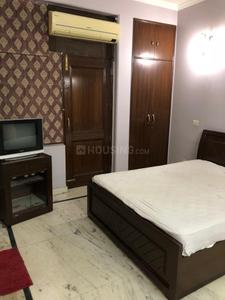 Bedroom Image of 8500 Sq.ft 8 BHK Independent House for rent in Greater Kailash II New Delhi for Rs. 450000