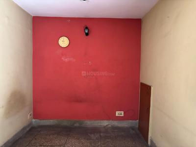 Bedroom Image of 713 Sq.ft 1 BHK Builder Floor for sale in Muradnagar Ghaziabad for Rs. 2050000