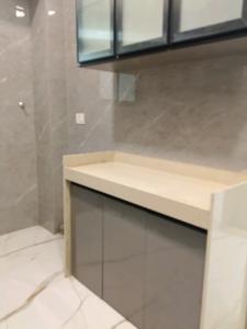 Kitchen Image of 742 Sq.ft 2 BHK Apartment / Flat for sale in Shree Savaliya Heights, Bhayandar East Mira Bhayandar for Rs. 10700000