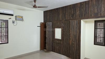 Bedroom Image of 1400 Sq.ft 2 BHK Independent House for rent in Manapakkam Chennai for Rs. 27000