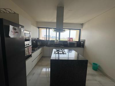 Kitchen Image of 5470 Sq.ft 4.5 BHK Apartment / Flat for sale in Marvel Aurum, Koregaon Park Pune for Rs. 105000000