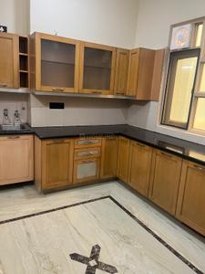 Kitchen Image of 1200 Sq.ft 2.5 BHK Builder Floor for rent in Arjun Nagar New Delhi for Rs. 70000
