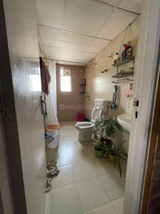 Bathroom Image of 1100 Sq.ft 2 BHK Apartment / Flat for sale in Talbanda Kolkata for Rs. 3950000