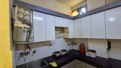 Kitchen Image of 2150 Sq.ft 2 BHK Apartment / Flat for rent in Uttam Nagar New Delhi for Rs. 17499