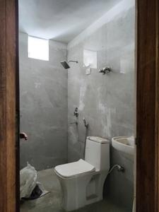 Common Bathroom Image of 2000 Sq.ft 4 BHK Apartment / Flat for sale in Titania Residency , Phi IV Greater Noida for Rs. 12501200