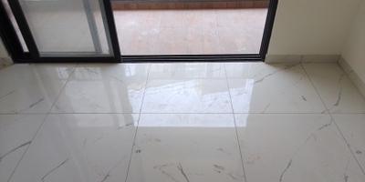 Living Room Image of 900 Sq.ft 2 BHK Apartment / Flat for rent in Mahindra Nestalgia, Pimpri Pune for Rs. 34500