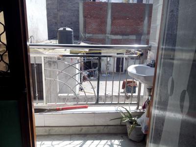 Balcony Image of 600 Sq.ft 1 BHK Builder Floor for sale in Jahangirpuri New Delhi for Rs. 5500000
