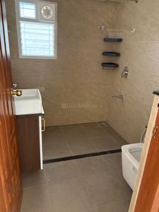 Bathroom Image of 1900 Sq.ft 3 BHK Apartment / Flat for rent in Siddanna Layout Bengaluru for Rs. 75000