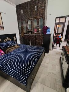 Bedroom Image of 1440 Sq.ft 3 BHK Builder Floor for sale in Ramesh Nagar New Delhi for Rs. 17500000