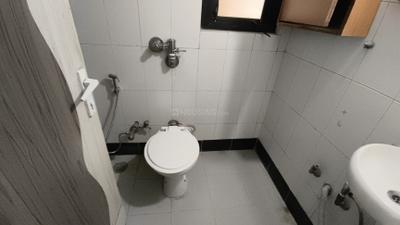 Image of 870 Sq.ft 2 BHK Apartment / Flat for rent in Hiranandani Princeton CHS, Hiranandani Estate, Thane for Rs. 45000