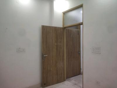 Bedroom Image of 1000 Sq.ft 3 BHK Builder Floor for sale in Govindpuri New Delhi for Rs. 5500000