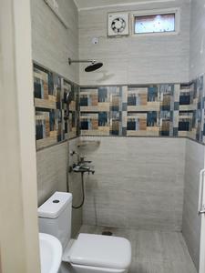 Bathroom Image of 2000 Sq.ft 3 BHK Apartment / Flat for sale in Sector 29 Noida for Rs. 24000000