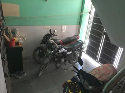 Balcony Image of 450 Sq.ft 2 BHK Builder Floor for sale in Bindapur New Delhi for Rs. 2150000