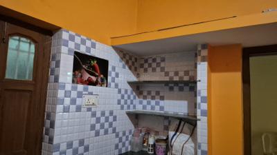Kitchen Image of 1600 Sq.ft 2 BHK Builder Floor for rent in Shivpuri Hazaribagh for Rs. 10000