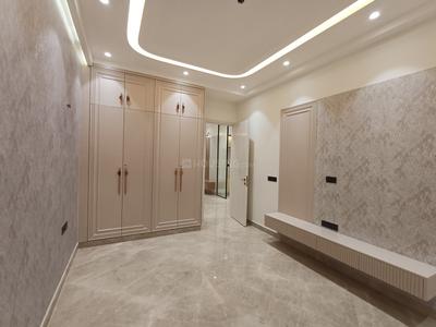 Bedroom Image of 1800 Sq.ft 4 BHK Builder Floor for sale in Ashok Vihar New Delhi for Rs. 45000000