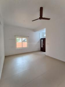Hall Image of 1035 Sq.ft 2 BHK Apartment / Flat for rent in Maradu Kochi for Rs. 21000