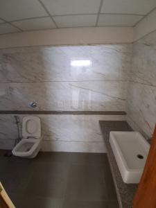 Bathroom Image of 3250 Sq.ft 4 BHK Apartment / Flat for sale in Shilp Shaligram, Vastrapur Ahmedabad for Rs. 33000000