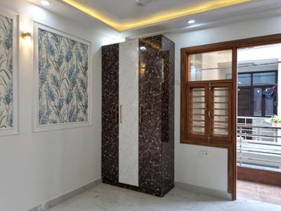 Bedroom Image of 810 Sq.ft 3 BHK Apartment / Flat for sale in The Shiva Luxury Floors, Sector 16A Dwarka New Delhi for Rs. 7500000