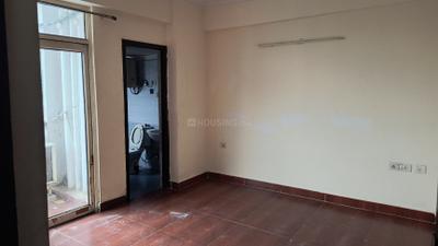 Bedroom Image of 1150 Sq.ft 2.5 BHK Apartment / Flat for rent in Gardenia Glory, Sector 46 Noida for Rs. 33000