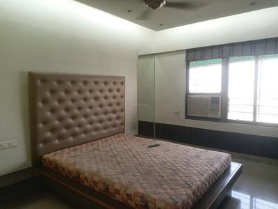 Bedroom Image of 700 Sq.ft 2 BHK Apartment / Flat for sale in Lodha New Cuffe Parade, Sion Mumbai for Rs. 25000000