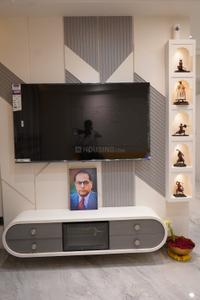 Living Room Image of 981 Sq.ft 2 BHK Apartment / Flat for sale in Wakad Pune for Rs. 17500000