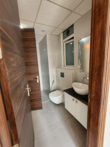 Bathroom Image of 2120 Sq.ft 3 BHK Builder Floor for sale in Sector 23 Gurgaon for Rs. 27000000