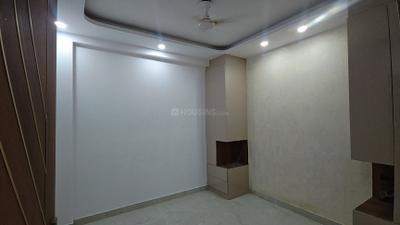 Bedroom Image of 1260 Sq.ft 3 BHK Apartment / Flat for sale in Sultanpur New Delhi for Rs. 9700000