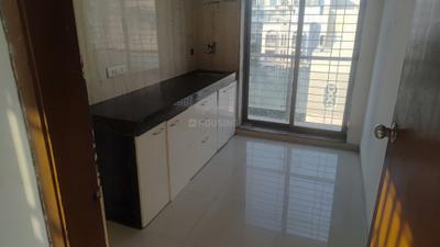 Kitchen Image of 600 Sq.ft 1 BHK Apartment / Flat for rent in Santacruz East Mumbai for Rs. 50000