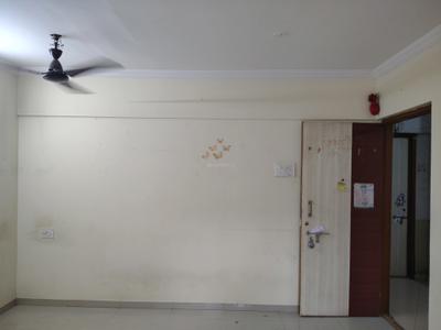 Living Room Image of 900 Sq.ft 2 BHK Apartment / Flat for rent in Raunak Unnathi Greens, Kasarvadavali Thane for Rs. 18500