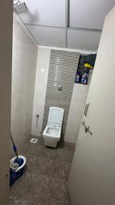 Bathroom Image of 1800 Sq.ft 3 BHK Apartment / Flat for rent in Nana Chiloda Ahmedabad for Rs. 35000