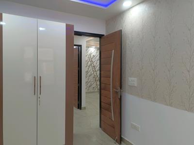 Bedroom Image of 800 Sq.ft 3 BHK Builder Floor for sale in Sector 5 Rohini New Delhi for Rs. 8500000