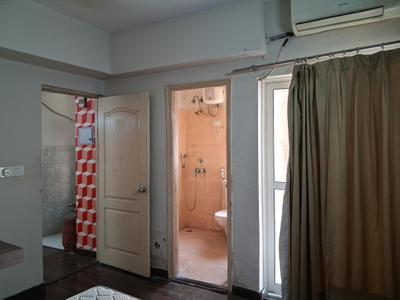Bedroom Image of 495 Sq.ft 1 BHK Apartment / Flat for sale in Paras Tierea, Sector 137 Noida for Rs. 4600000