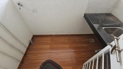 Kitchen Image of 800 Sq.ft 2 BHK Apartment / Flat for rent in Ideal Colony, Kothrud Pune for Rs. 40000