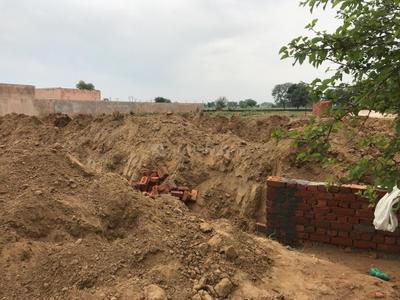 Image of 1800 Sq.ft Residential Plot / Land for sale in Sector 16, Noida for Rs. 4000000