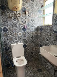 Image of 1250 Sq.ft 2.5 BHK Apartment / Flat for rent in CGHS Rail Vihar, Sector 15, Gurgaon for Rs. 45000