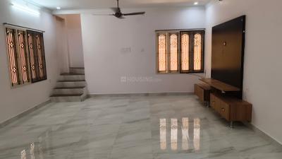 Living Room Image of 2500 Sq.ft 4 BHK Independent House for rent in Cs Nagar Madurai for Rs. 40000