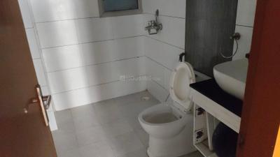 Image of 1020 Sq.ft 2 BHK Apartment / Flat for rent in Gulshan Bellina, Noida Extension, Greater Noida for Rs. 24000