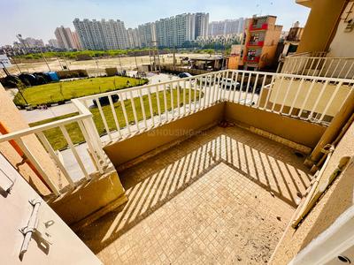 Balcony Image of 750 Sq.ft 3 BHK Apartment / Flat for sale in Vashisth Heights, Sector 87 Faridabad for Rs. 6500000