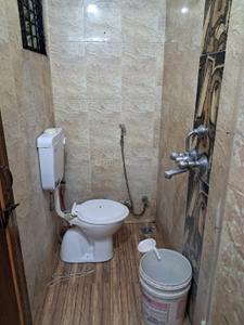 Bathroom Image of 1050 Sq.ft 2 BHK Builder Floor for rent in Mahalakshmi Nagar Indore for Rs. 23000