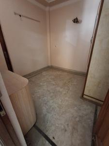 Bedroom Image of 1250 Sq.ft 3 BHK Builder Floor for sale in Vikaspuri New Delhi for Rs. 16000000
