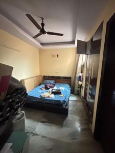 Bedroom Image of 1125 Sq.ft 2 BHK Builder Floor for rent in Naraina New Delhi for Rs. 40000