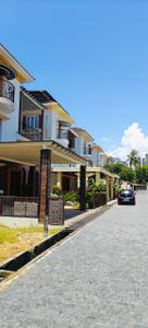 Image of 4560 Sq.ft 4 BHK Villa for sale in Palarivattom, Kochi for Rs. 45000000