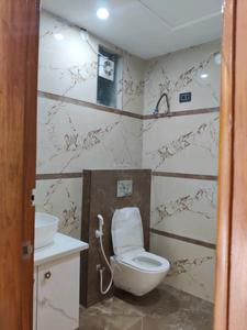 Common Bathroom One Image of 1350 Sq.ft 4 BHK Builder Floor for sale in Reeba Homes Builder Floors, Vaishali Ghaziabad for Rs. 19551000