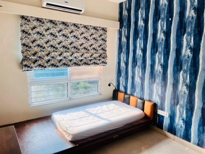 Bedroom Image of 2250 Sq.ft 4 BHK Apartment / Flat for rent in Amanora Aspire Towers, Hadapsar Pune for Rs. 105000