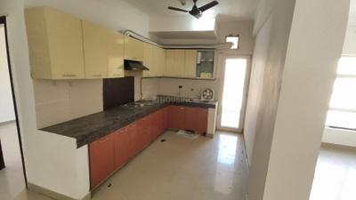 Kitchen Image of 1685 Sq.ft 3 BHK Apartment / Flat for sale in Paramount Floraville, Sector 137 Noida for Rs. 21000000