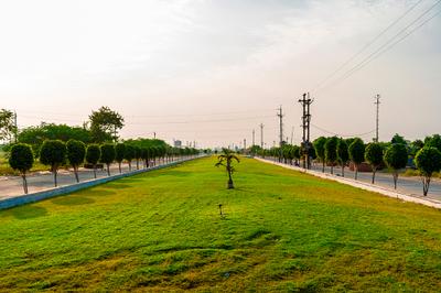 Image of 800 Sq.ft Residential Plot / Land for sale in Sarthak Singapore Green View Premium Phase 1, Talawali Chanda, Indore for Rs. 3100000