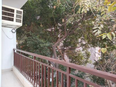 Balcony Image of 500 Sq.ft 1 RK Apartment / Flat for rent in DDA Sarita Vihar Pocket D RWA, Sarita Vihar New Delhi for Rs. 18000