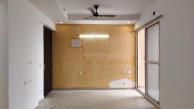 Living Room Image of 910 Sq.ft 2.5 BHK Apartment / Flat for sale in Prateek Grand City, Siddharth Vihar Ghaziabad for Rs. 10300000